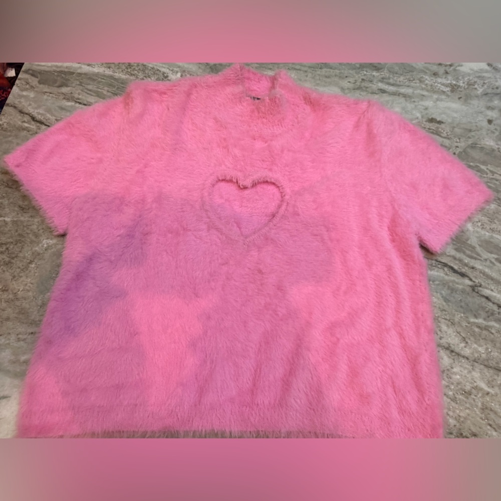 Runway Pink Fuzzy Faux Fur Vest Heart Detail 2X Plus Size Cozy Soft